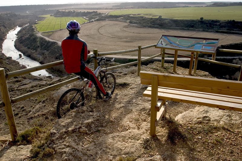 Fotografía actividad de BTT en la Sierra de Guara
